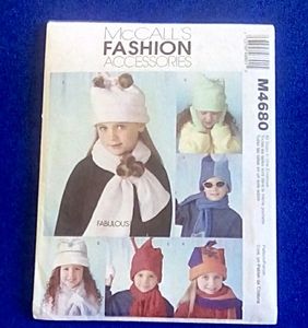 McCall's Children's hats, scarves,.mittens s-m-l
